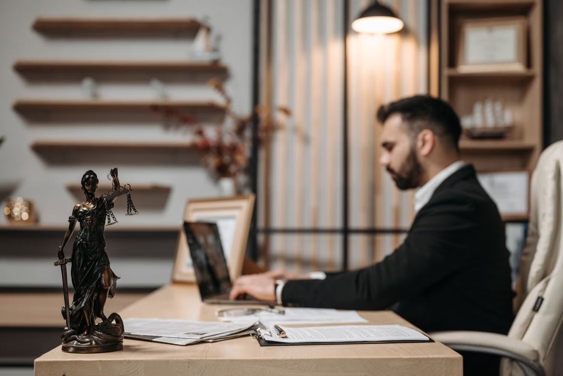 AK Legal Injury Solicitor in Manchester